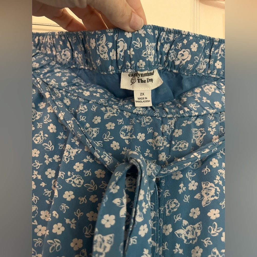 The Drop Blue Floral Pull On Pants with Tie Waist by @caralynmirand Size 2X - Picture 10 of 13